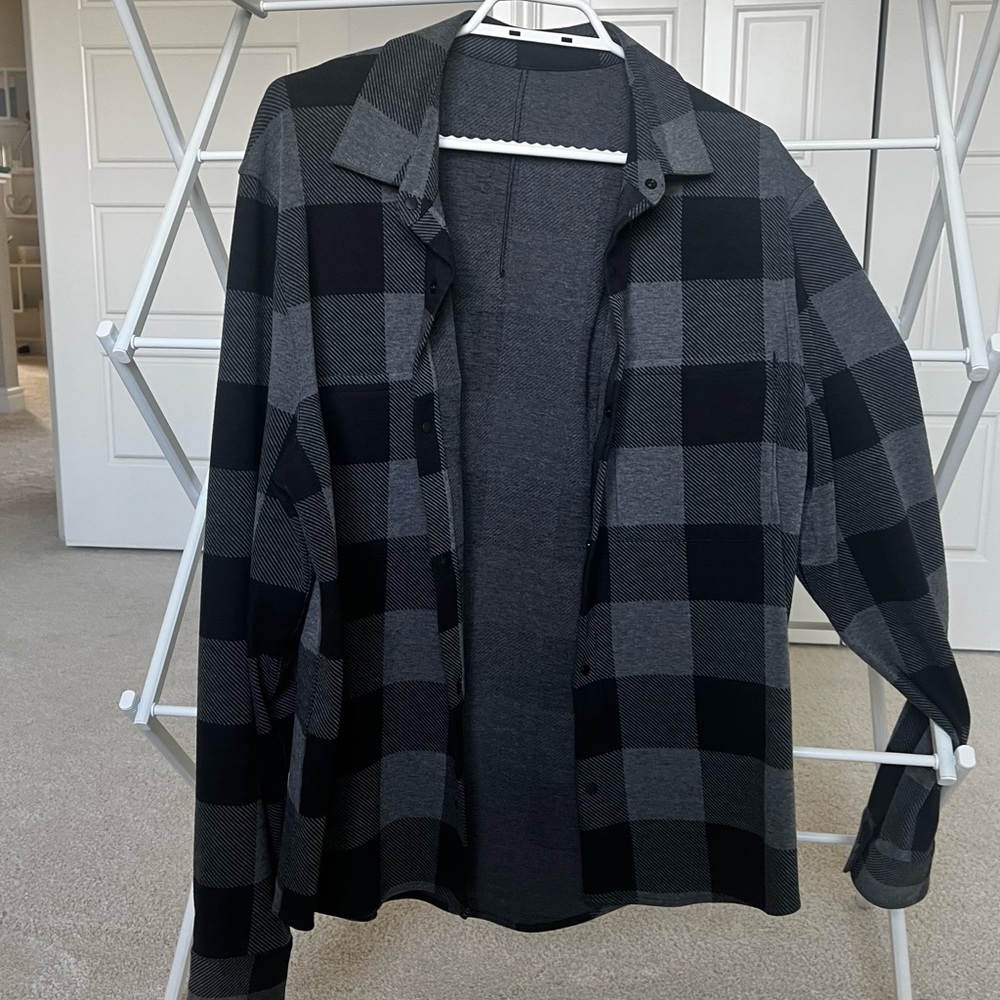 LULULEMON MENS SHACKET